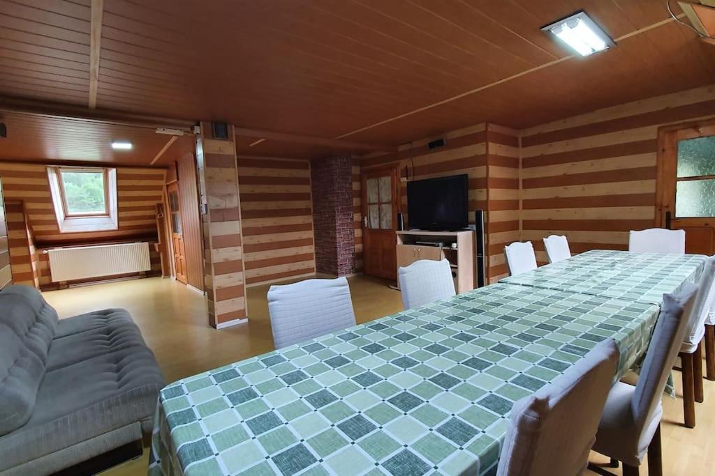 Casa Petruta Dambovicioara Hotel Podu Dimbovitei Ngoại thất bức ảnh